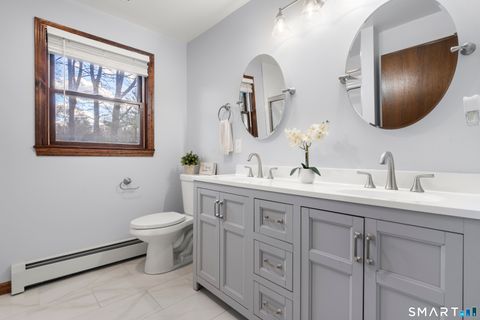 Tiny photo for 450 Emerald Place, Stratford, CT 06615 (MLS # 24164772)