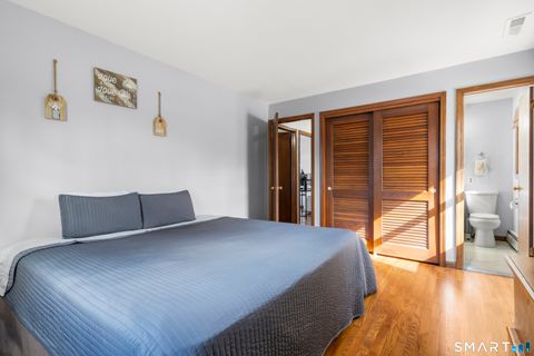 Tiny photo for 450 Emerald Place, Stratford, CT 06615 (MLS # 24164772)