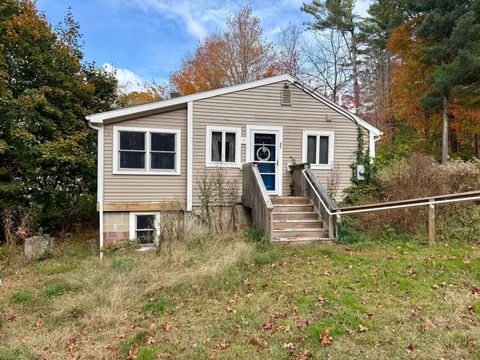 Photo of 21 Boughton Road, Old Lyme, CT 06371 (MLS # 24136959)