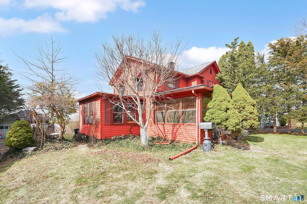 Photo of 134 E Main Street, Wallingford, CT 06492 (MLS # 24158789)