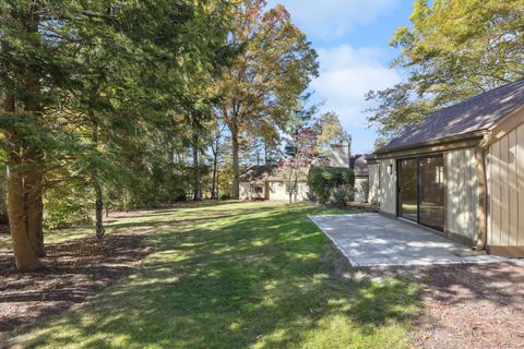 A home in Southbury