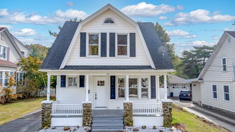 Photo of 100 Ridgefield Avenue, Waterbury, CT 06705 (MLS # 24134782)