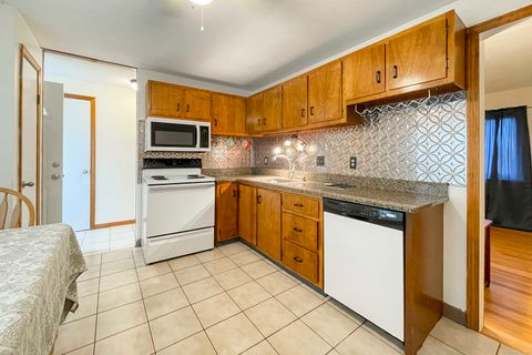 Tiny photo for 273 Queen Street #APT 8A, Southington, CT 06489 (MLS # 24131932)