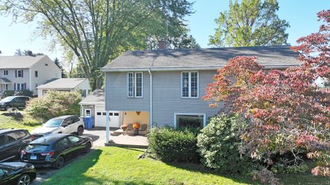 6 Russell Avenue Portland CT 06480