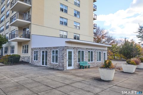 Tiny photo for 2625 Park Avenue #9R, Bridgeport, CT 06604 (MLS # 24149533)