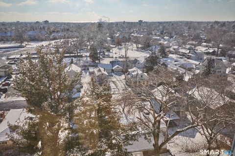 Tiny photo for 2625 Park Avenue #9R, Bridgeport, CT 06604 (MLS # 24149533)