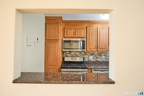 Tiny photo for 2625 Park Avenue #9R, Bridgeport, CT 06604 (MLS # 24149533)