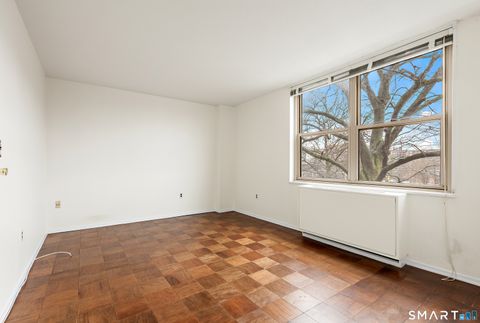 Tiny photo for 1 Strawberry Hill Court #APT 2B, Stamford, CT 06902 (MLS # 24145871)