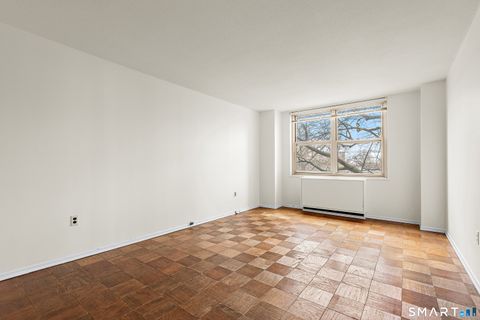 Tiny photo for 1 Strawberry Hill Court #APT 2B, Stamford, CT 06902 (MLS # 24145871)
