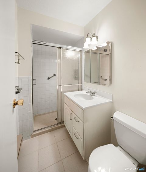 Tiny photo for 1 Strawberry Hill Court #APT 2B, Stamford, CT 06902 (MLS # 24145871)