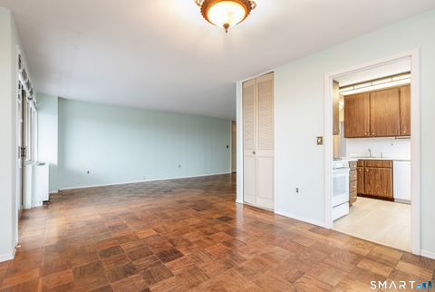 Tiny photo for 1 Strawberry Hill Court #APT 2B, Stamford, CT 06902 (MLS # 24145871)