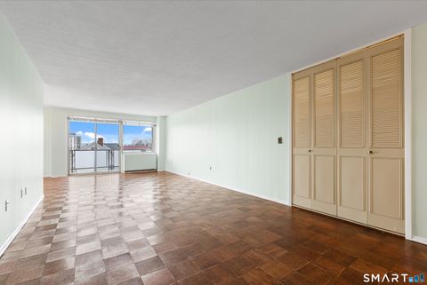 Tiny photo for 1 Strawberry Hill Court #APT 2B, Stamford, CT 06902 (MLS # 24145871)