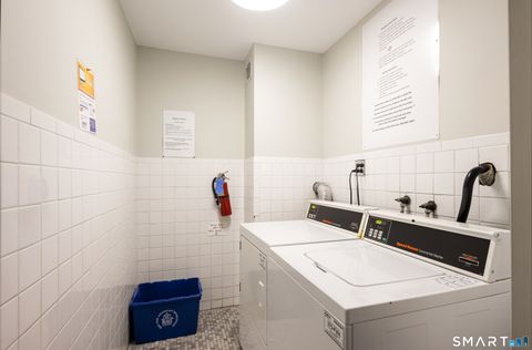 Tiny photo for 1 Strawberry Hill Court #APT 2B, Stamford, CT 06902 (MLS # 24145871)