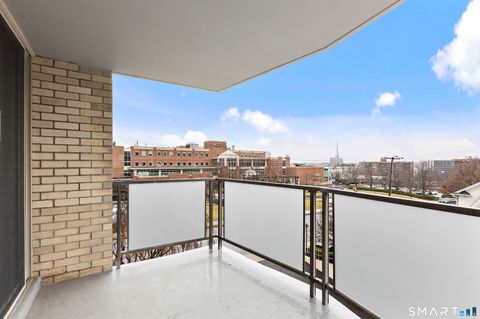 Tiny photo for 1 Strawberry Hill Court #APT 2B, Stamford, CT 06902 (MLS # 24145871)