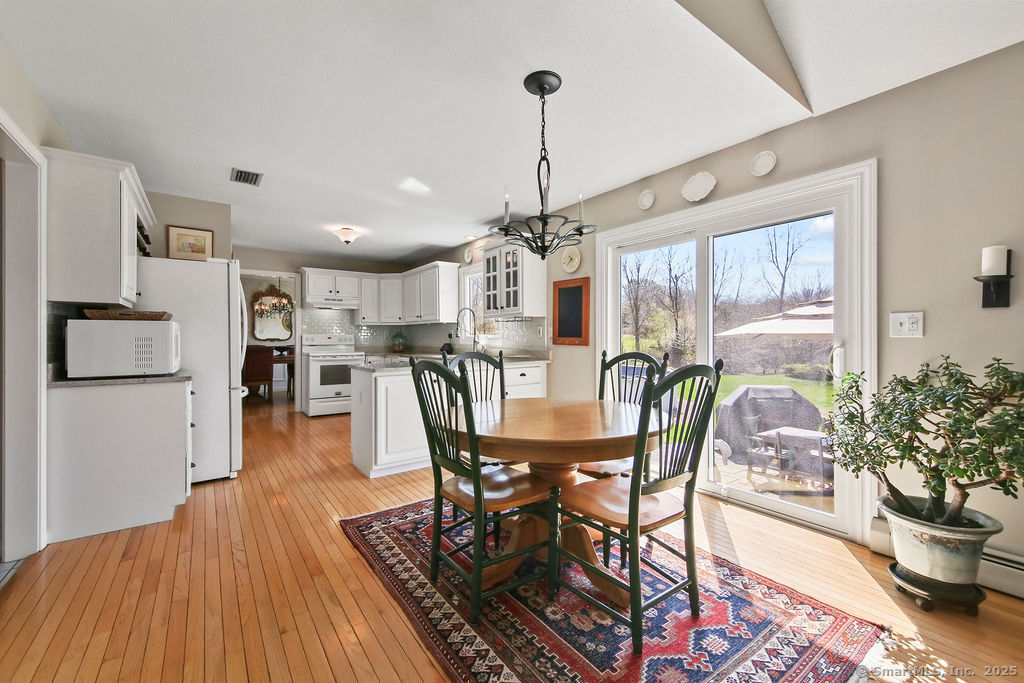 11 Skyview Drive, Colchester, Connecticut image 8