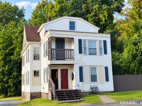 Photo of 25 Lake Street #1R, Winchester, CT 06098 (MLS # 24210017)
