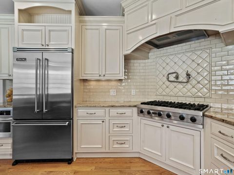 Tiny photo for 15 Shire Court, Cheshire, CT 06410 (MLS # 24157096)