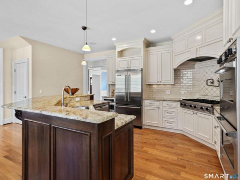 Tiny photo for 15 Shire Court, Cheshire, CT 06410 (MLS # 24157096)