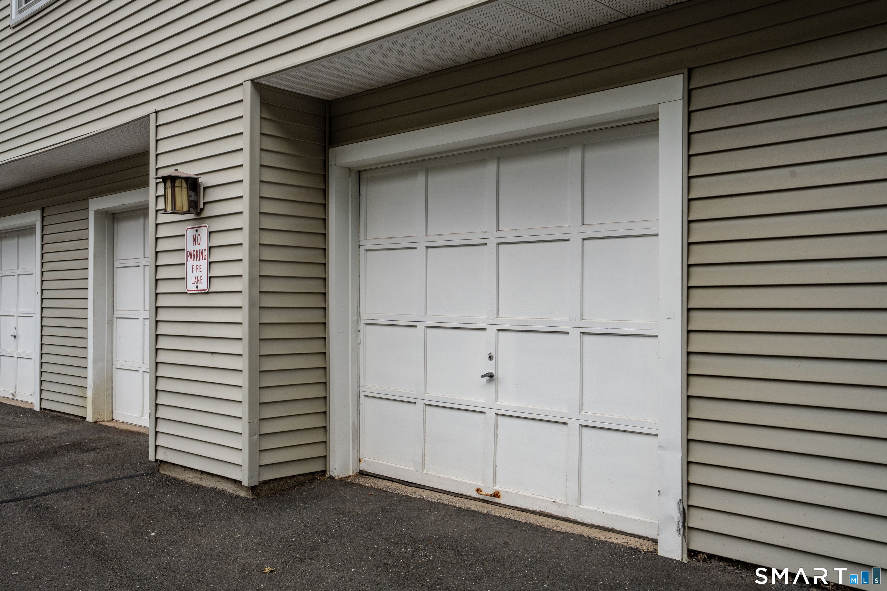 301 Carlton Lane 301