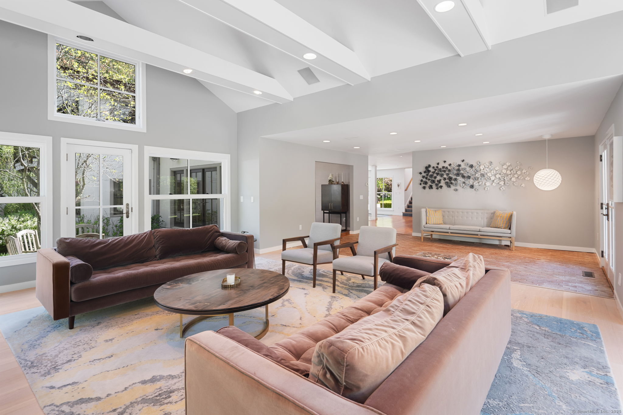 1580 Ponus Ridge