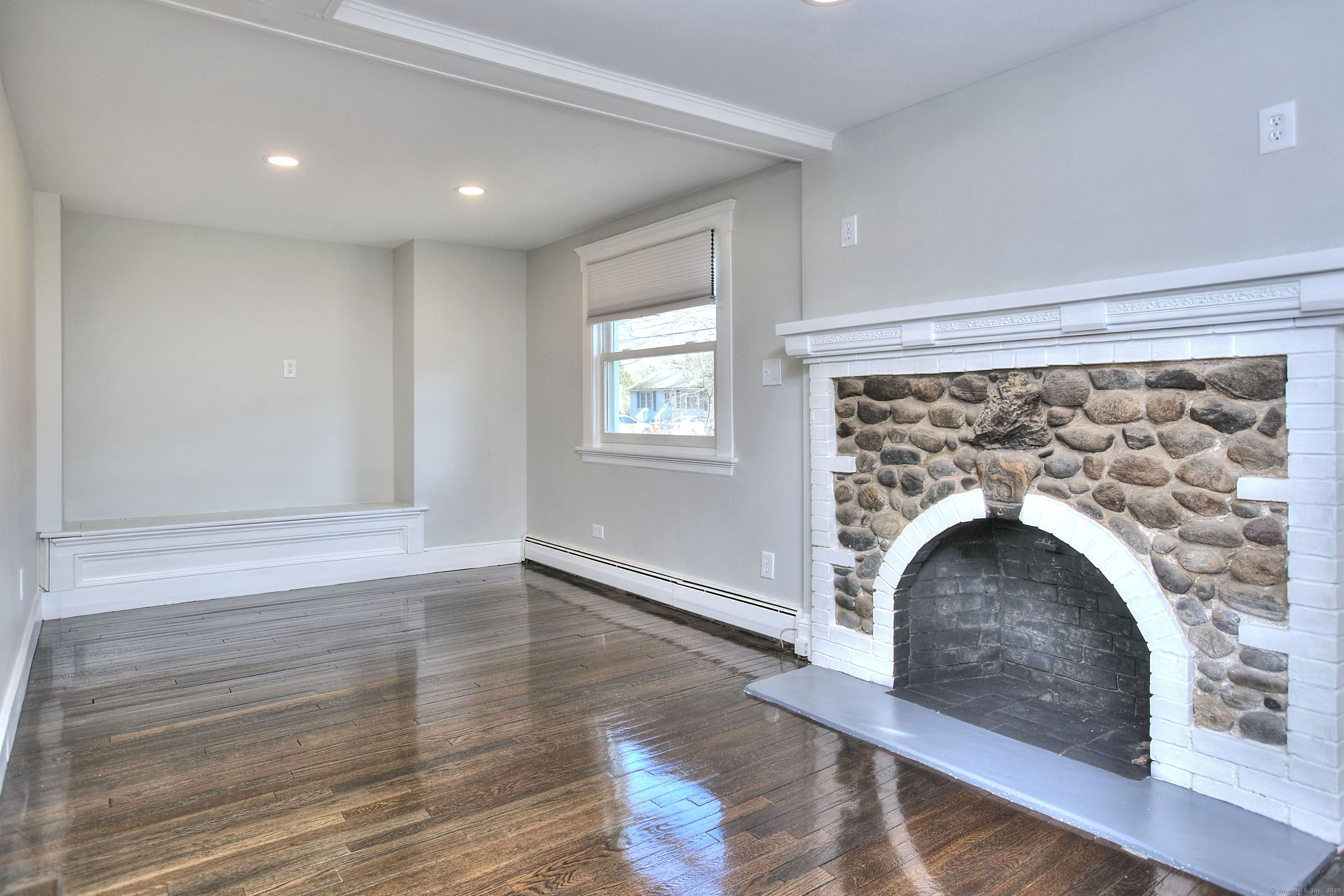 31 Hubbell Avenue, Beacon Falls, Connecticut image 5