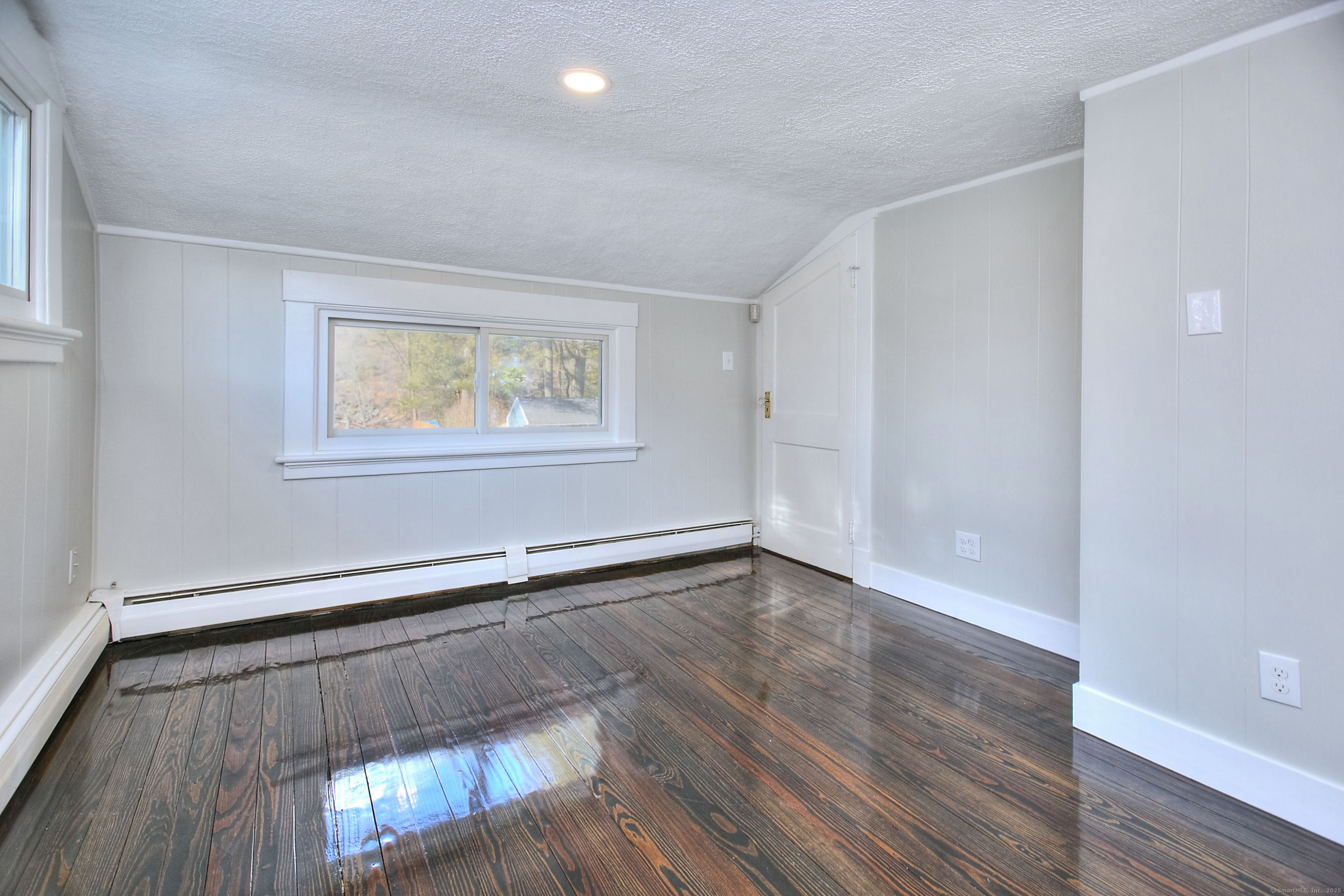31 Hubbell Avenue, Beacon Falls, Connecticut image 15