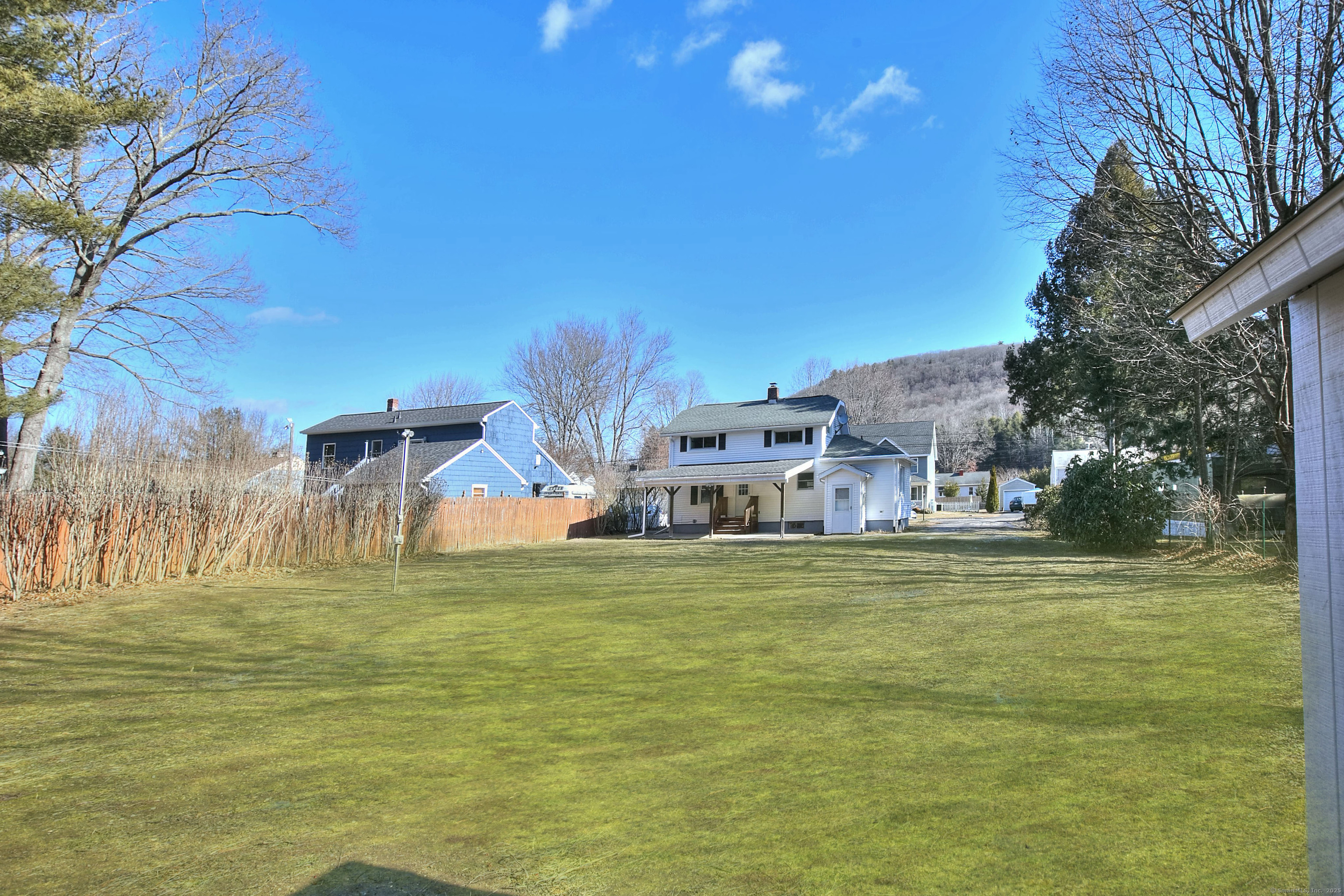 31 Hubbell Avenue, Beacon Falls, Connecticut image 24