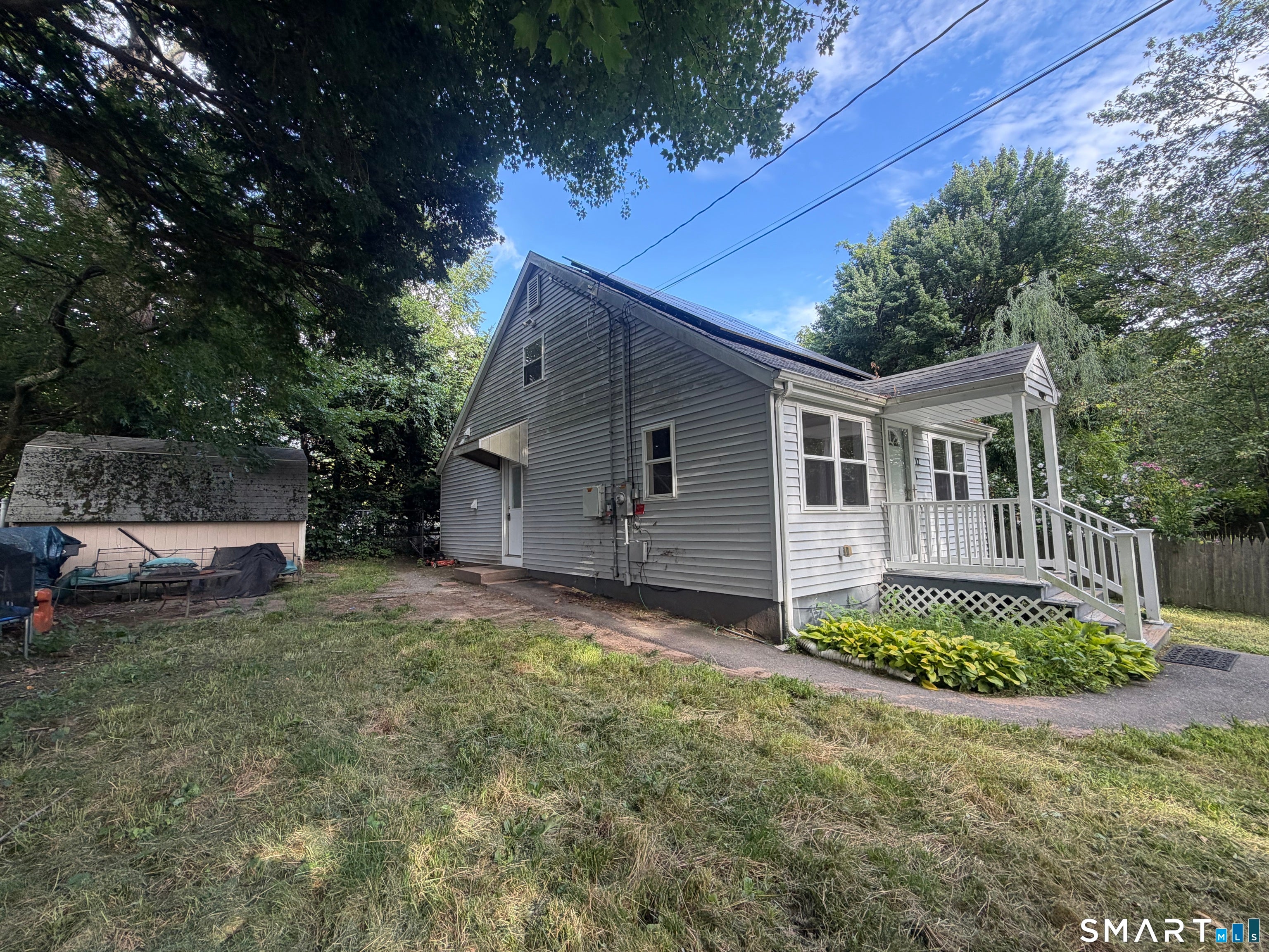 12 Shelton Avenue