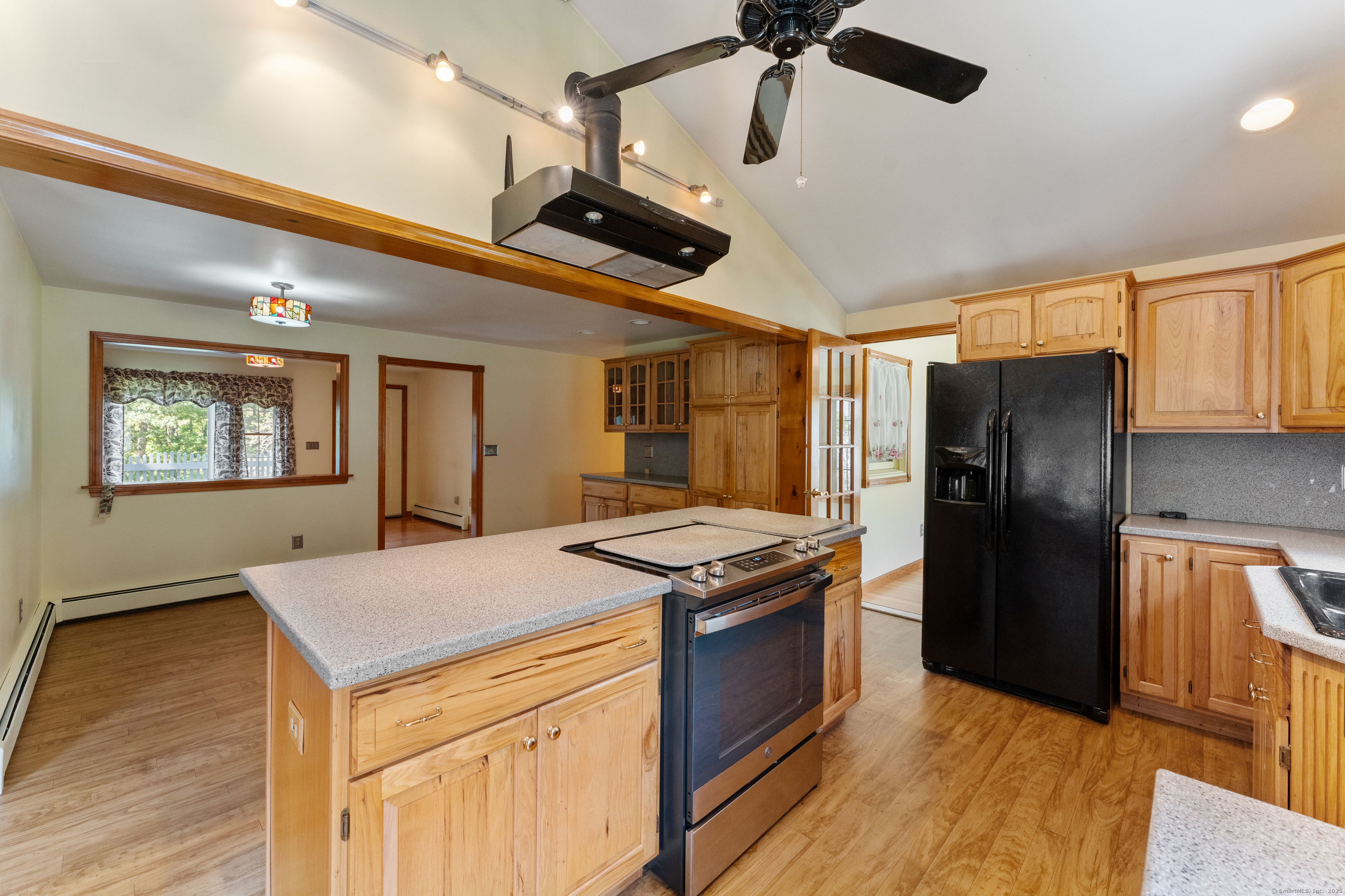 513 Lhomme Street Extension