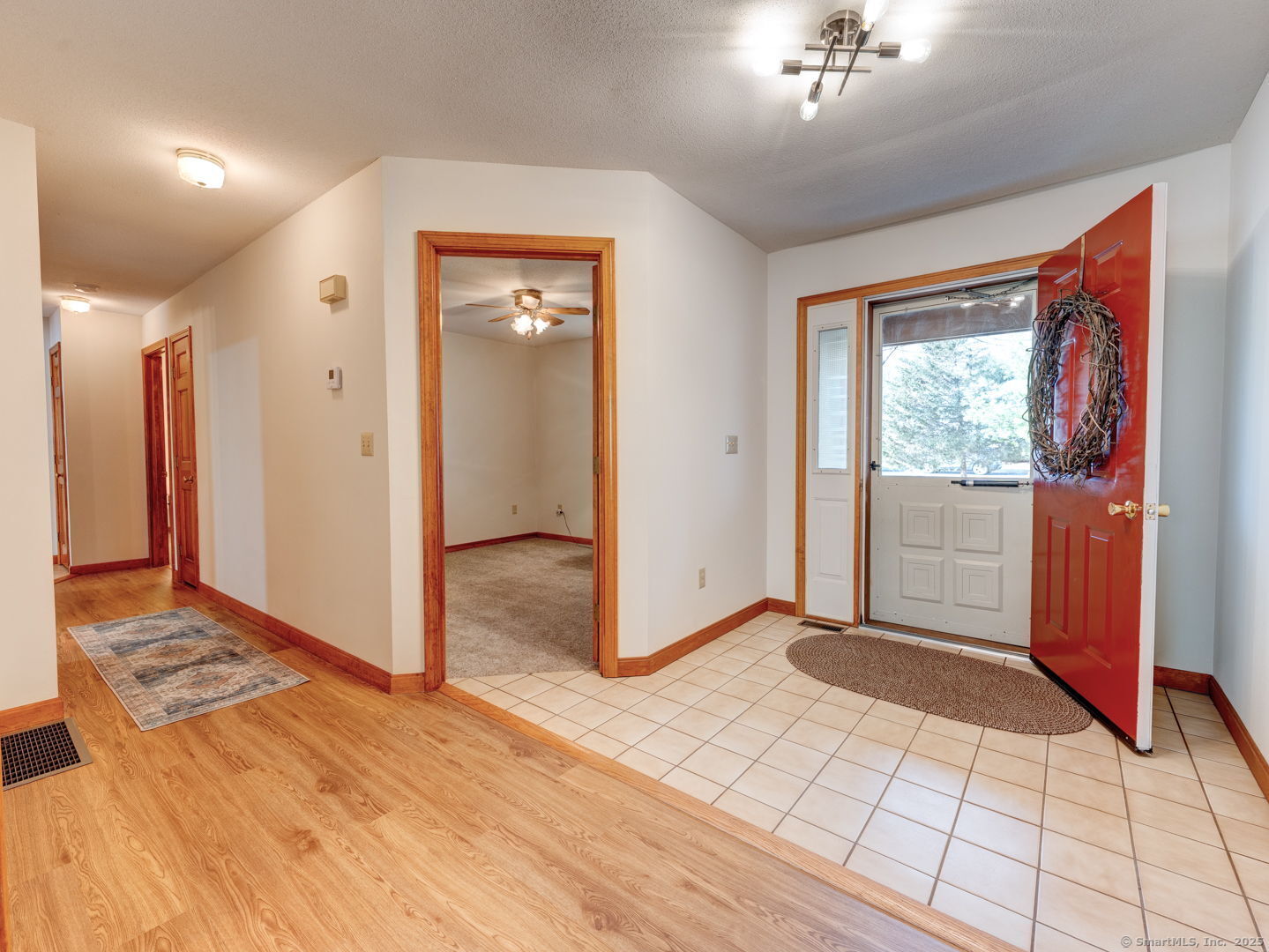 130 Oakbrook Lane, Torrington, Connecticut image 9