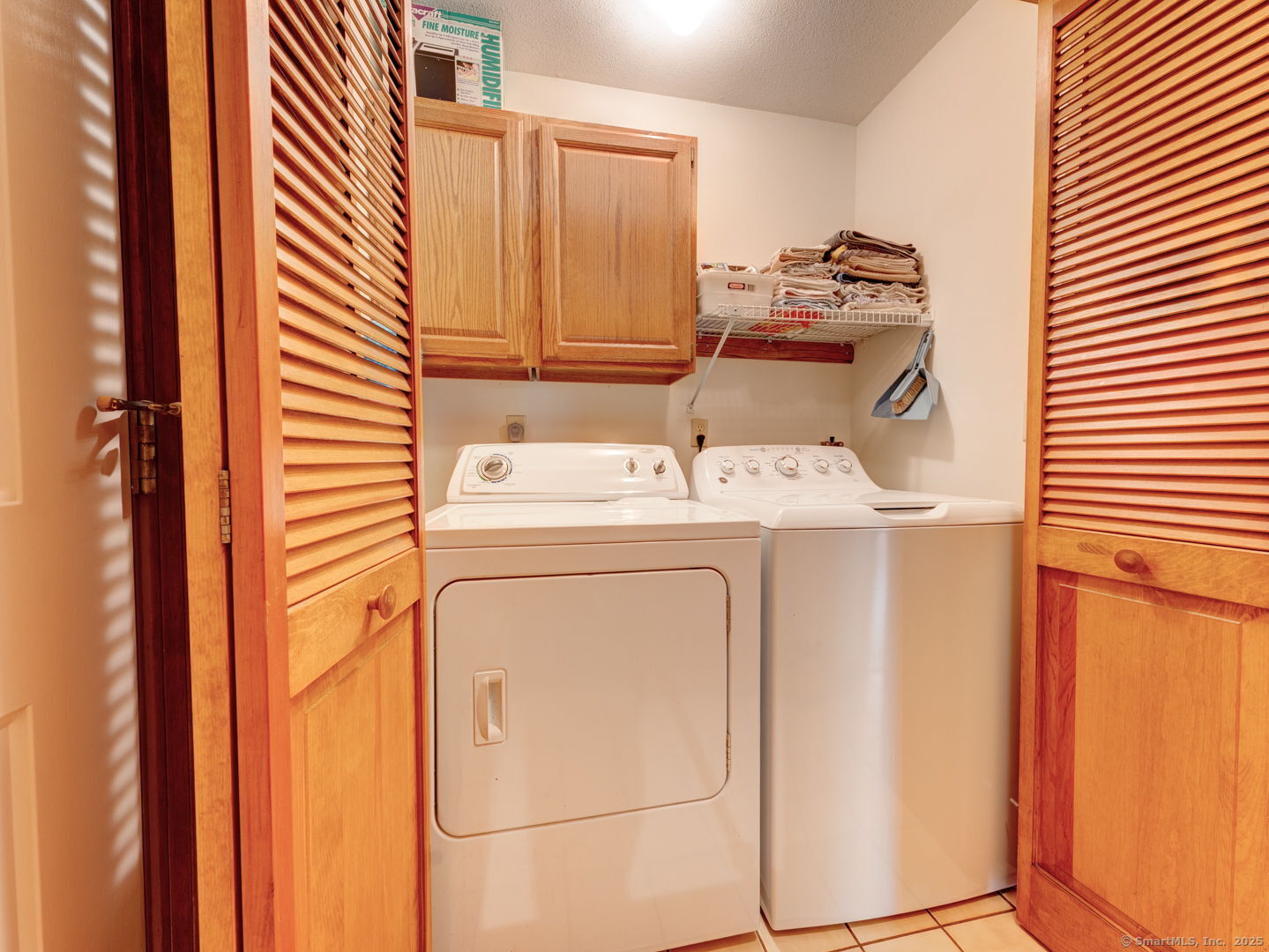 130 Oakbrook Lane, Torrington, Connecticut image 24