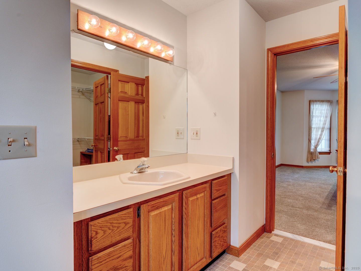 130 Oakbrook Lane, Torrington, Connecticut image 29