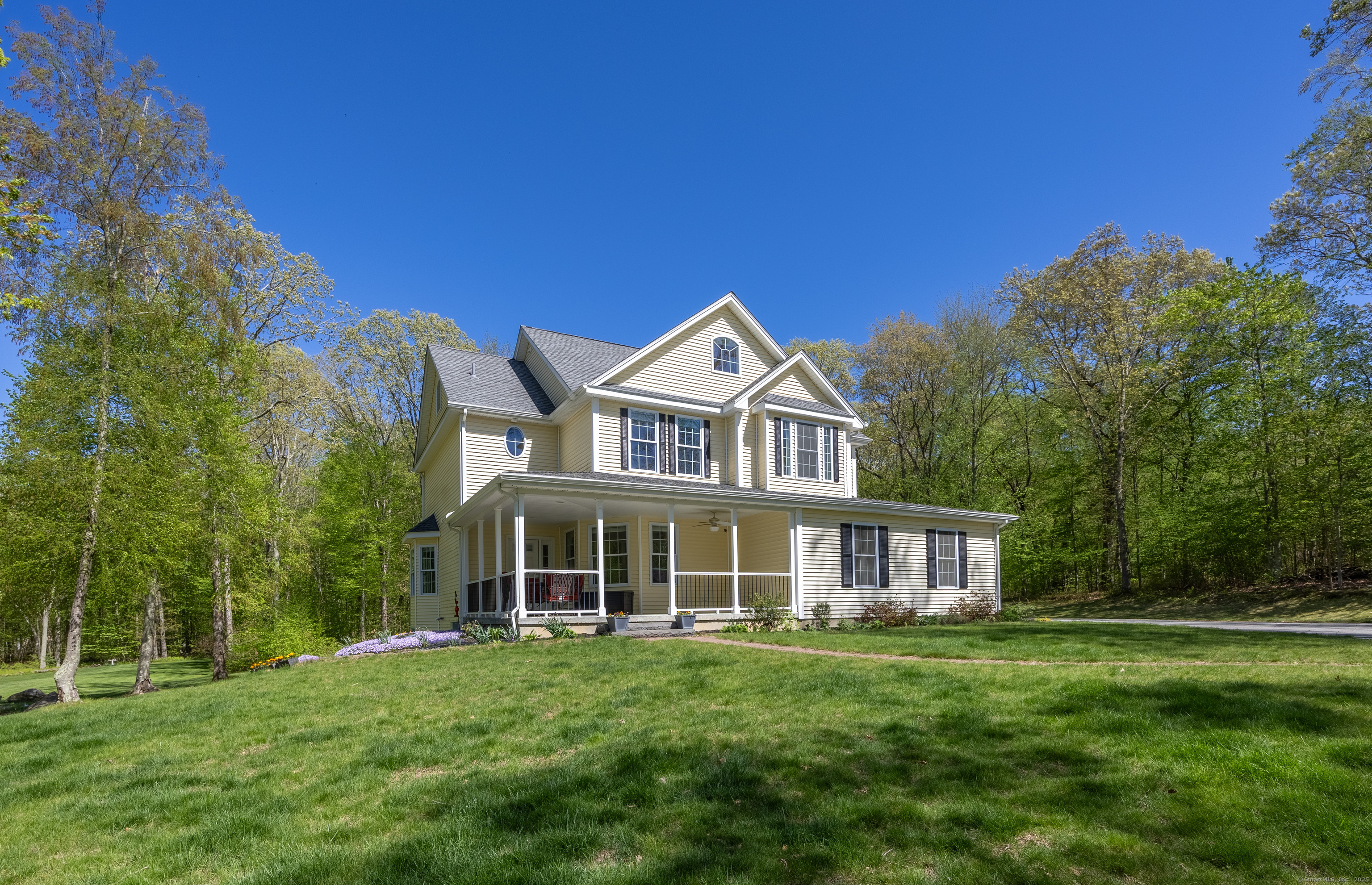31 Cambridge Court, Colchester, Connecticut image 4