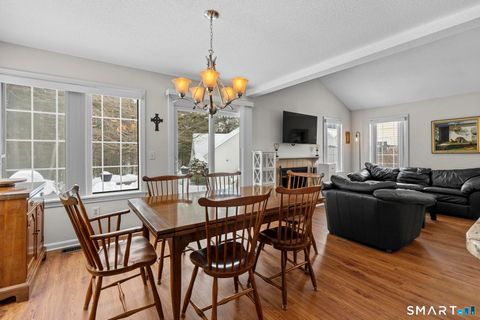 Tiny photo for 30 Southbridge Court #30, Simsbury, CT 06070 (MLS # 24149409)