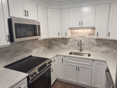 Photo of 761 Heritage Village #D, Southbury, CT 06488 (MLS # 24135987)