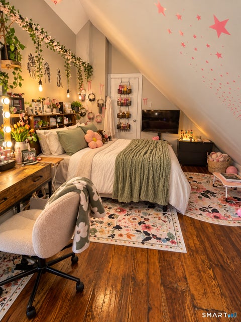 Tiny photo for 79 Exchange Street, New Haven, CT 06513 (MLS # 24213797)