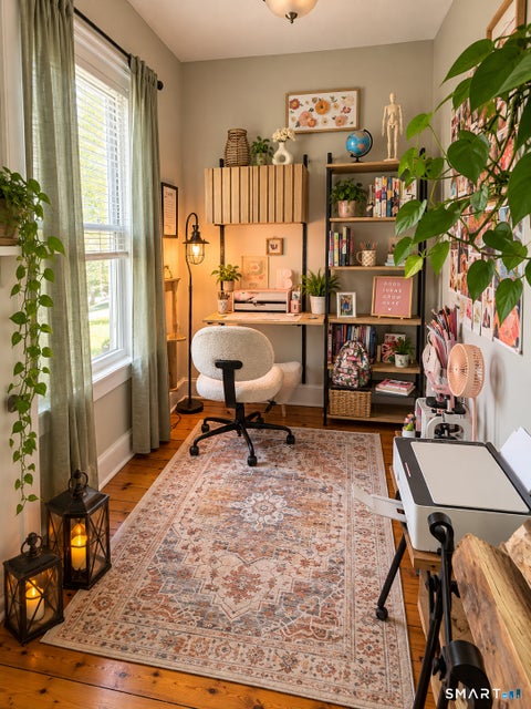 Tiny photo for 79 Exchange Street, New Haven, CT 06513 (MLS # 24213797)