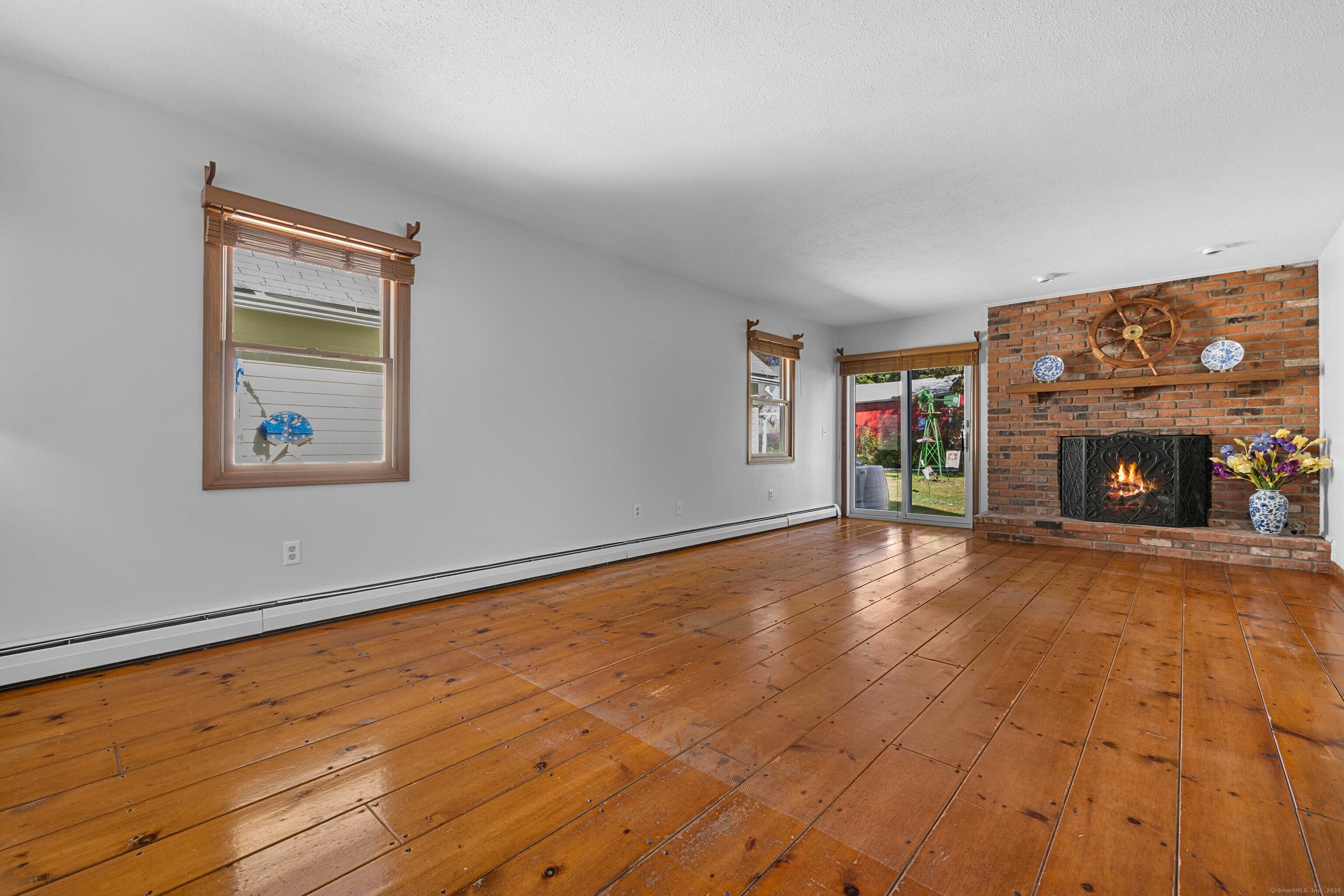 Old Saybrook, Connecticut 06475, United States, 4 Bedrooms Bedrooms, ,2 BathroomsBathrooms,Residential,Active,177615