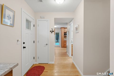 Tiny photo for 7 Tamarack Lane #7, Simsbury, CT 06070 (MLS # 24144457)