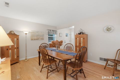 Tiny photo for 7 Tamarack Lane #7, Simsbury, CT 06070 (MLS # 24144457)