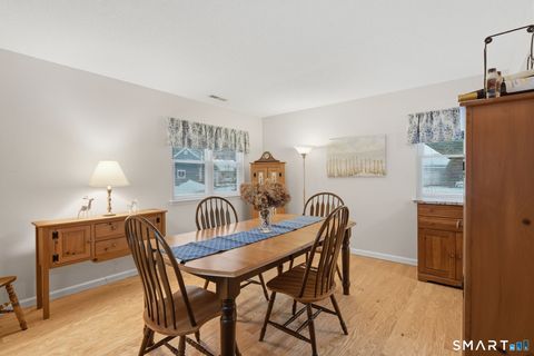 Tiny photo for 7 Tamarack Lane #7, Simsbury, CT 06070 (MLS # 24144457)