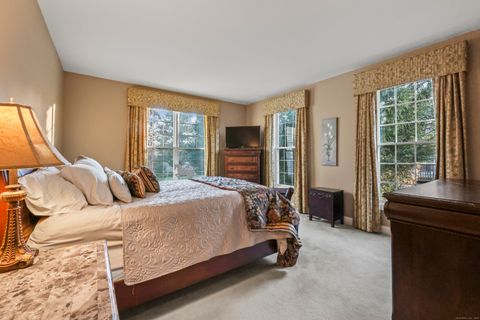 Tiny photo for 8 Kenington Road #8, Avon, CT 06001 (MLS # 24142060)