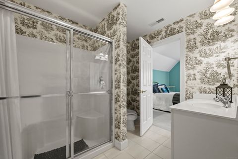 Tiny photo for 8 Kenington Road #8, Avon, CT 06001 (MLS # 24142060)