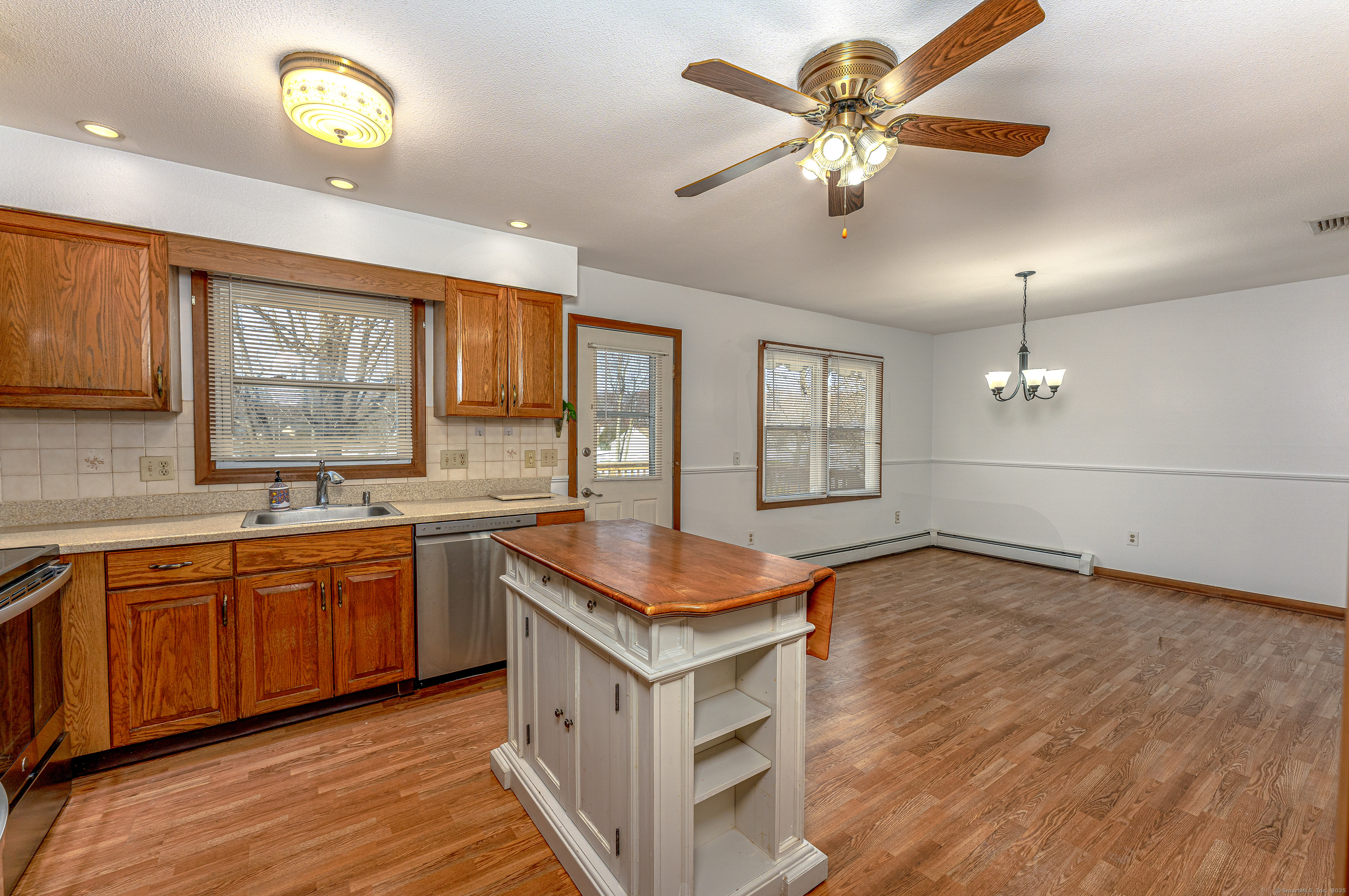 146 N Hill Road, North Haven, Connecticut image 16