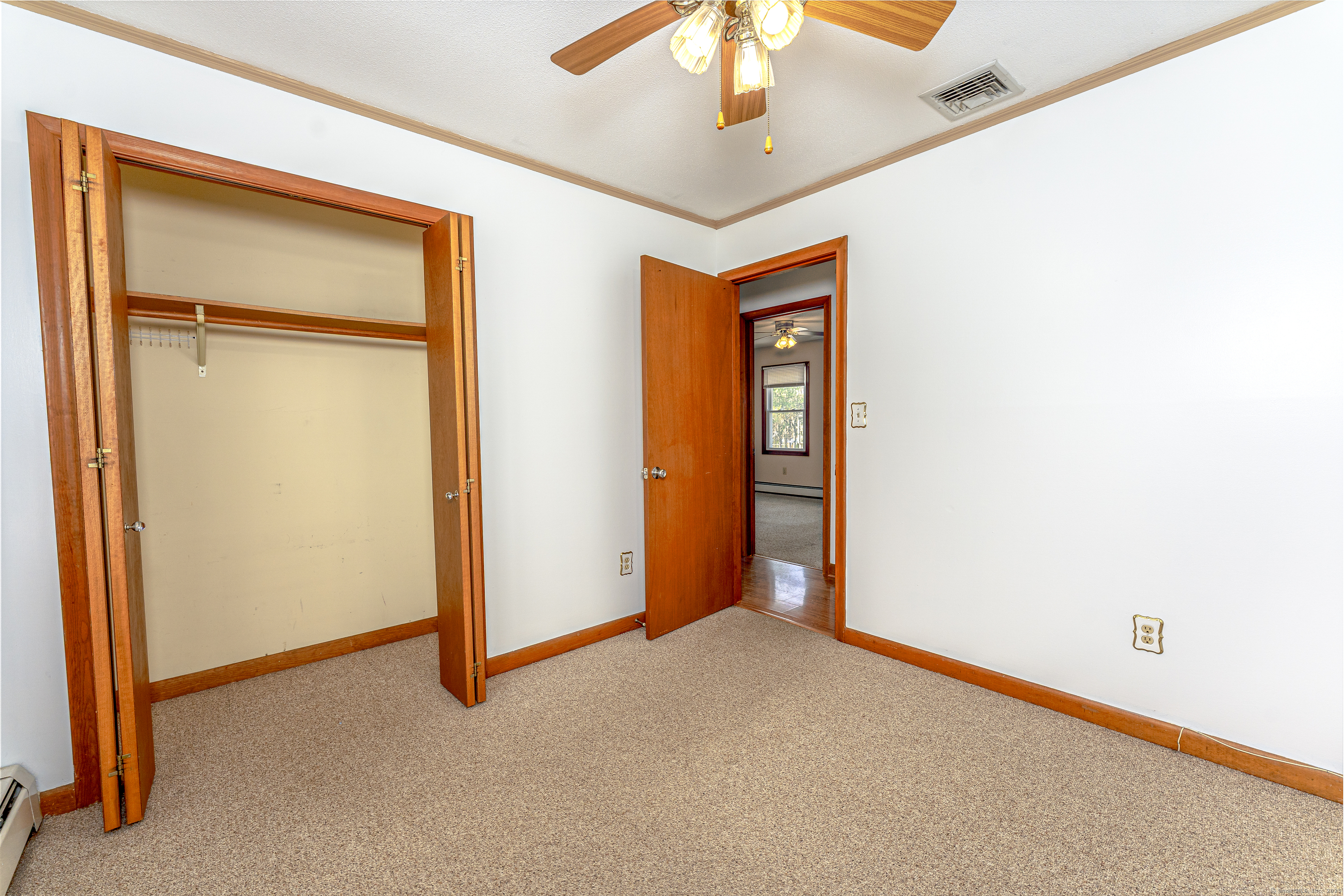 146 N Hill Road, North Haven, Connecticut image 20