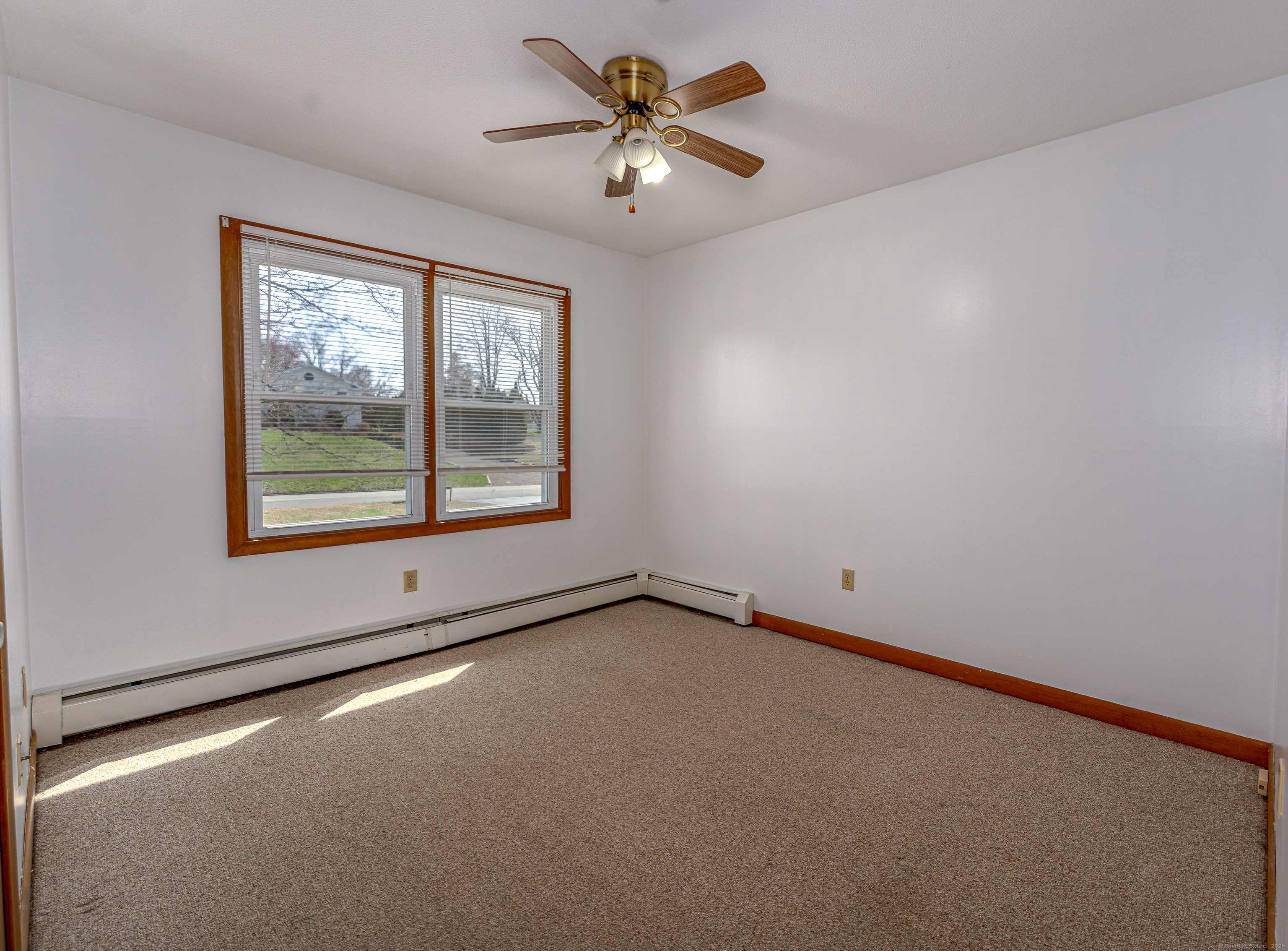 146 N Hill Road, North Haven, Connecticut image 21