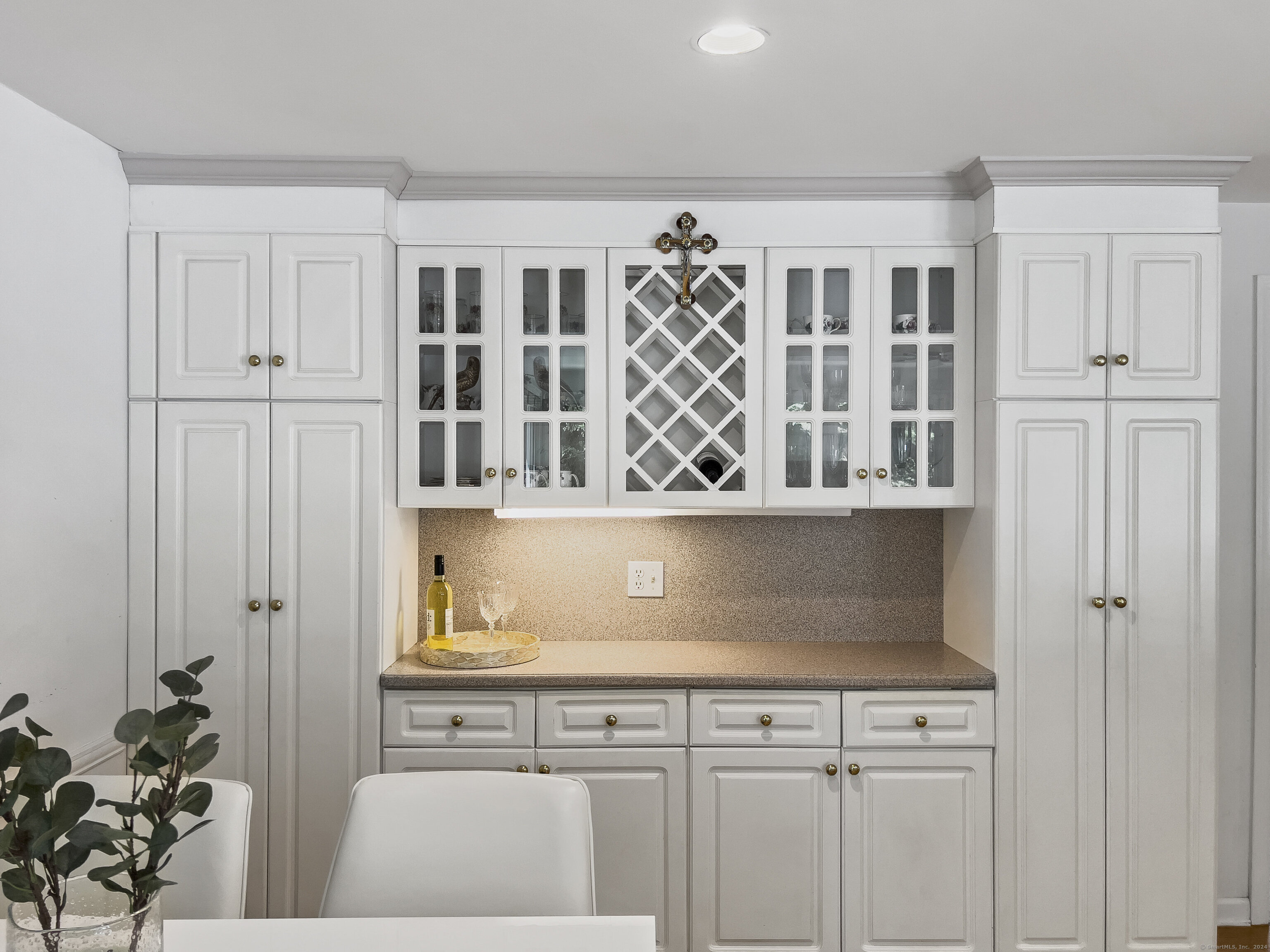 34 Longmeadows Road, Wilton, Connecticut image 8