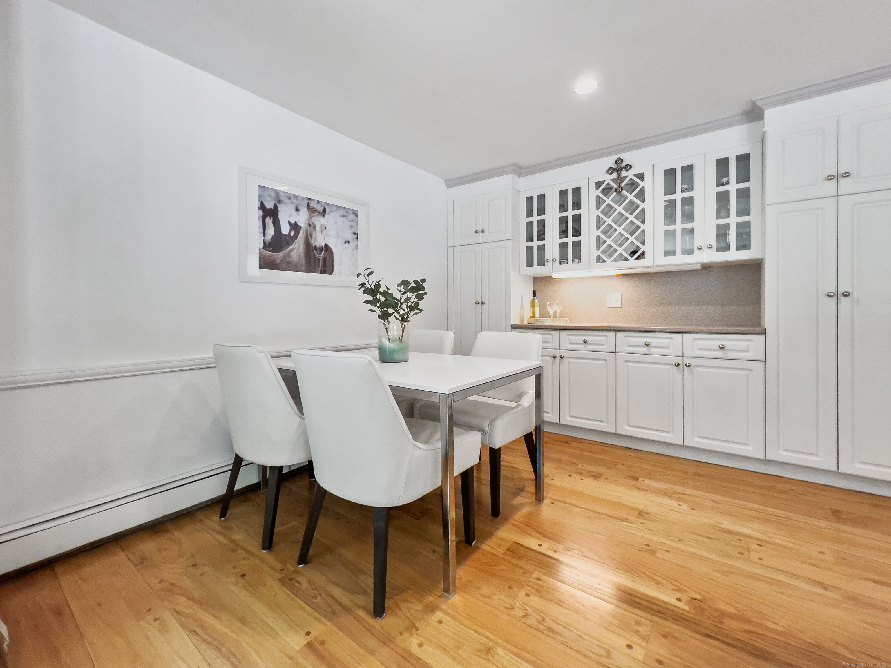 34 Longmeadows Road, Wilton, Connecticut image 7