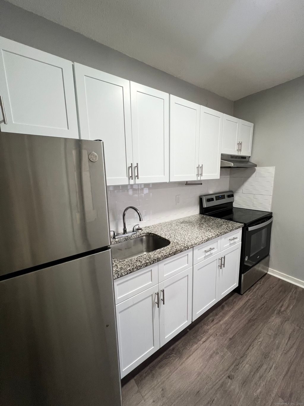 Photo of 16 Townley Street #G3, Hartford, CT 06154 (MLS # 24132549)