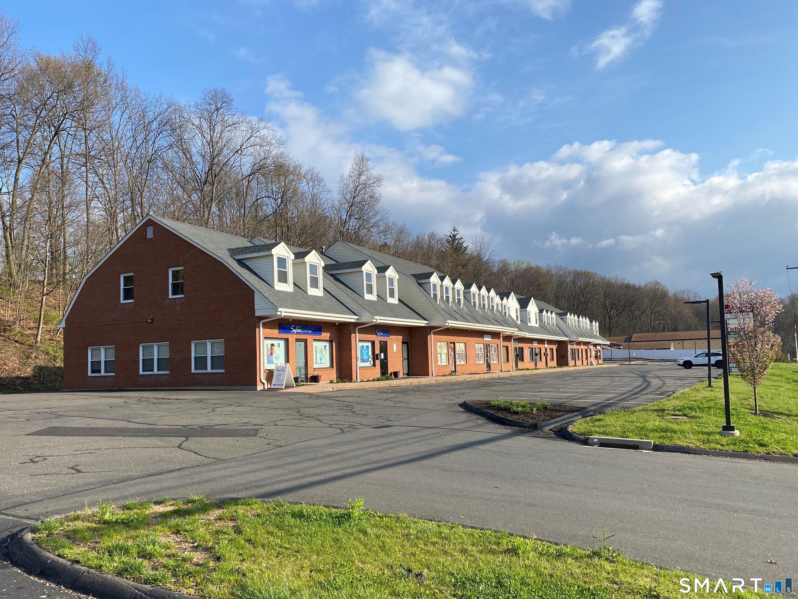 95-127 Fenn Road 107B
